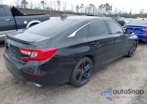 2021 Honda Accord Touring 1.5T z USA, uszkodzony, nr VIN 1HGCV1F90MA800325